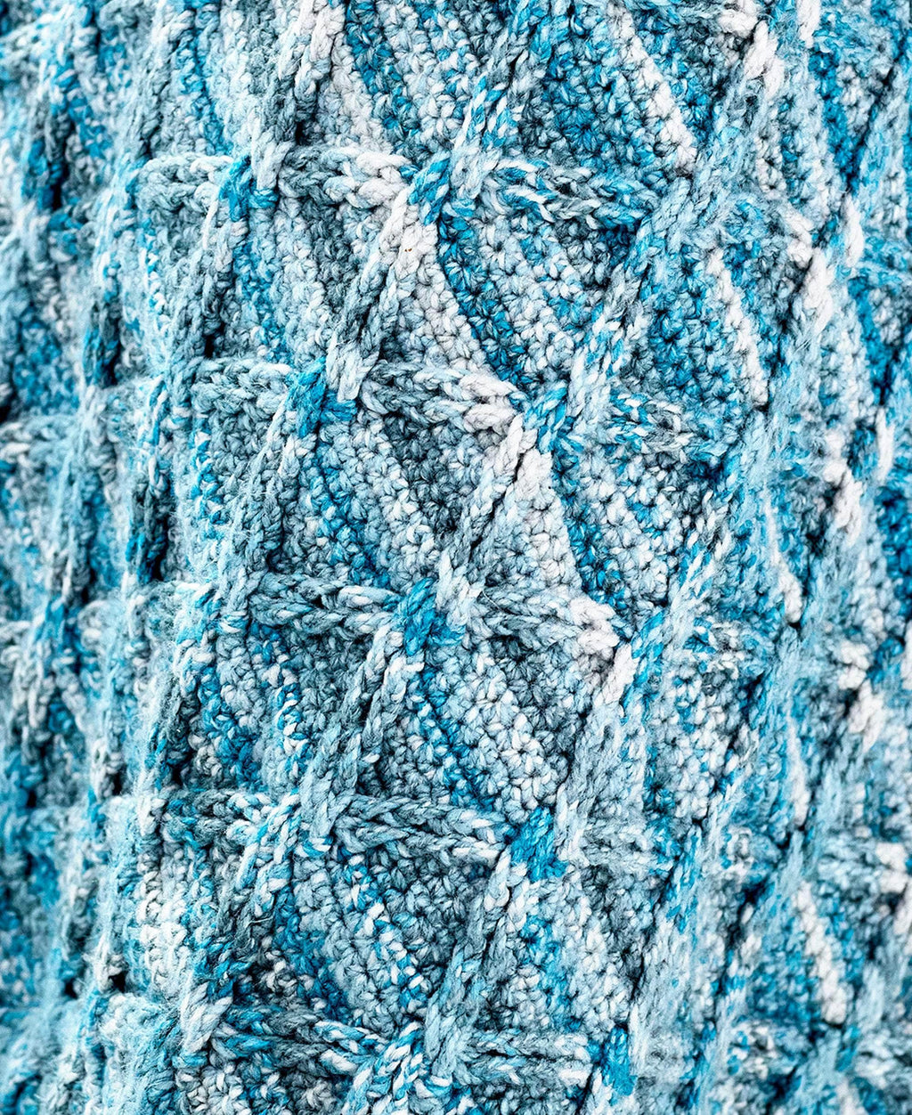 Double Diamond Throw – Premier Yarns
