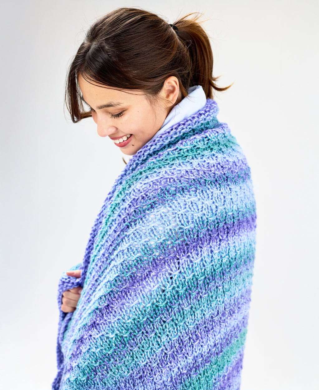 Sea Scales Throw – Premier Yarns