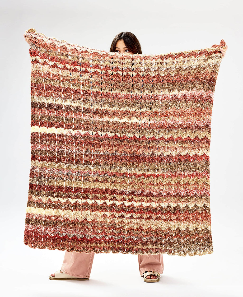 Shell Throwing Boxed Shells Throw – Premier Yarns