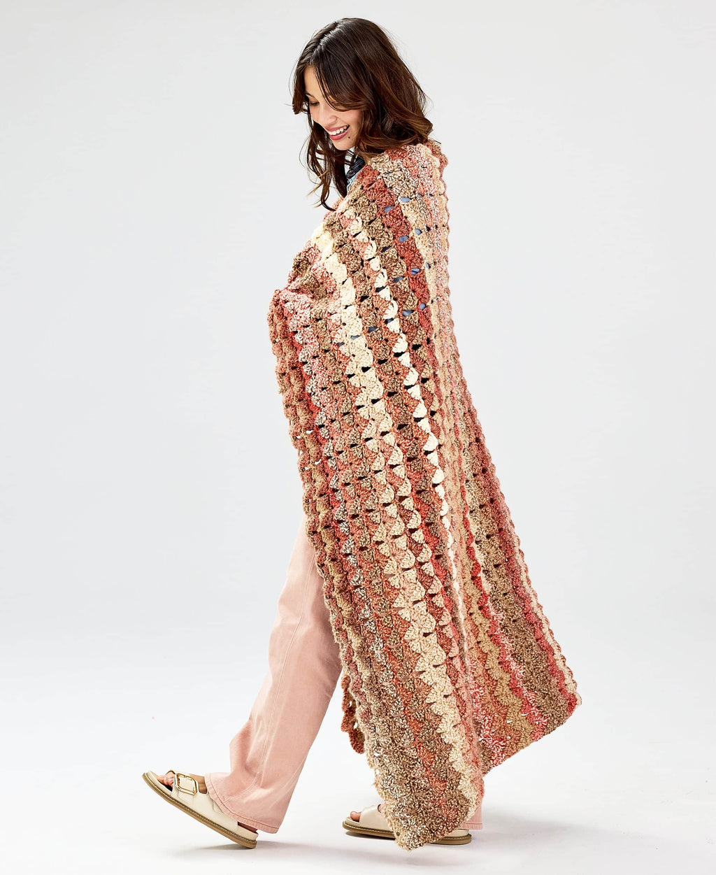 Shell Throwing Boxed Shells Throw – Premier Yarns