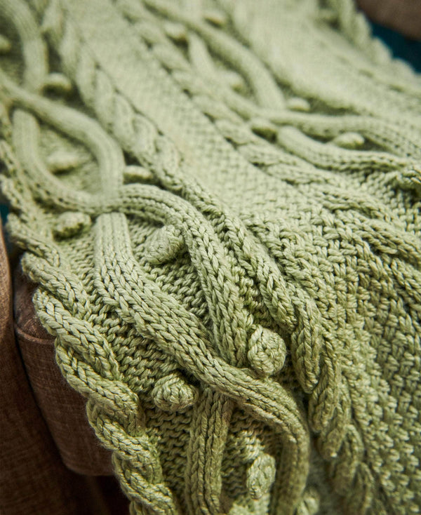 Polar Night Cable Blanket