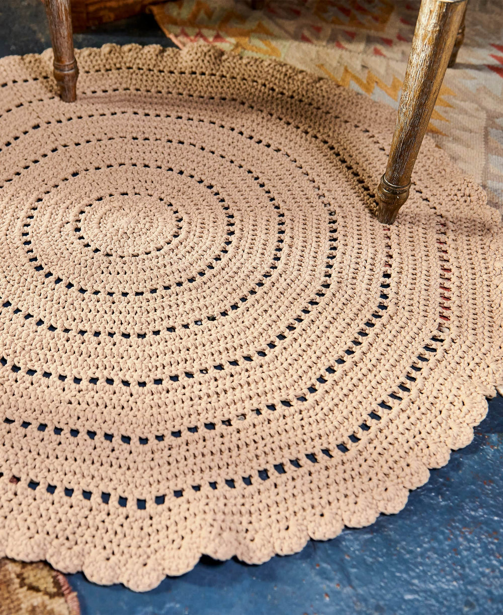 Simple Circle Rug – Premier Yarns
