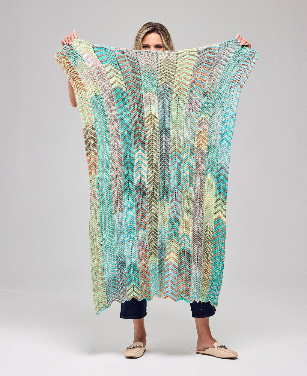 Rise and Repeat Throw – Premier Yarns
