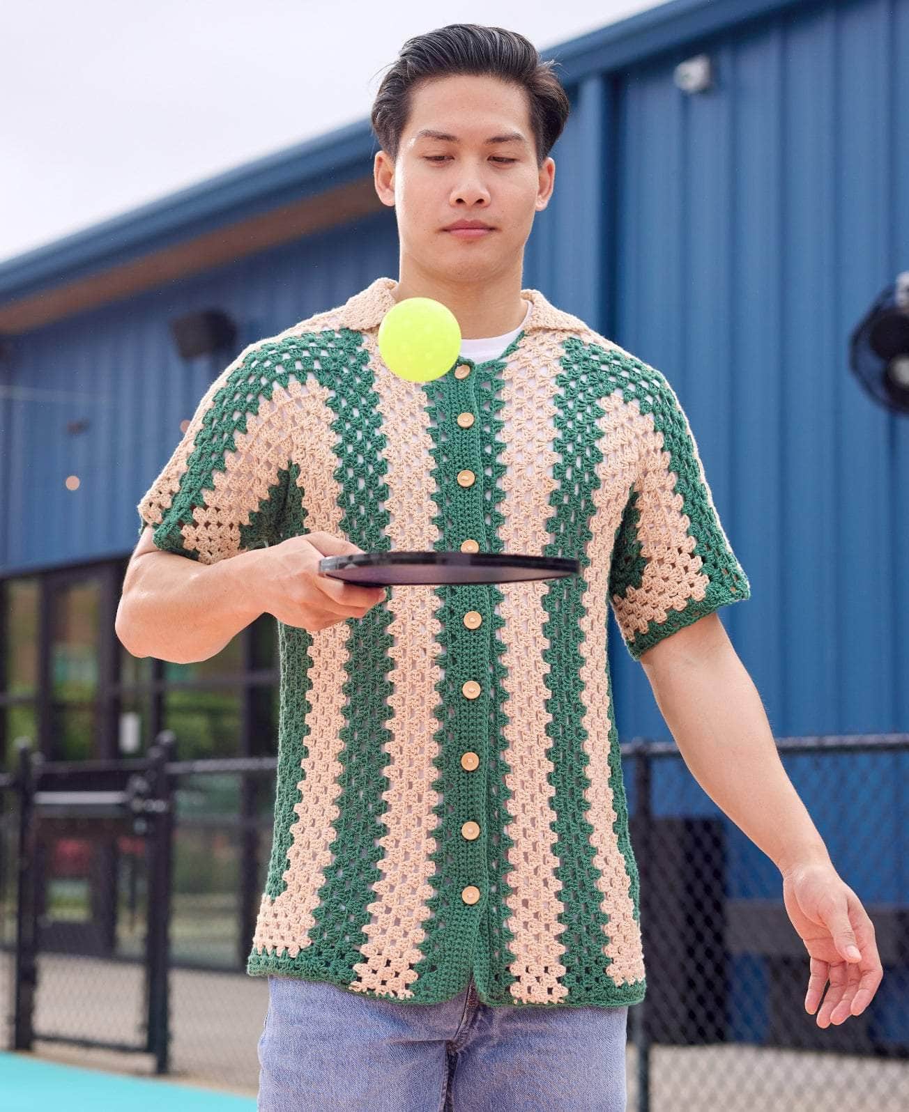 Hexagon Button Down – Premier Yarns