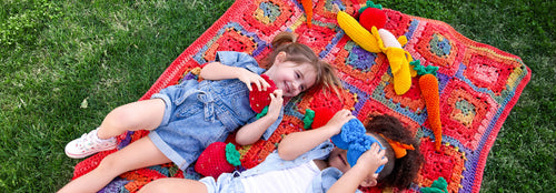 Blooming Flower Blanket – Premier Yarns
