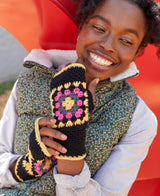 Graphic Granny Mitts