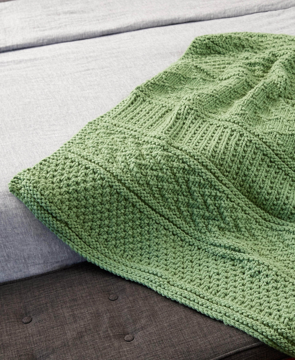 Rowan Throw – Premier Yarns