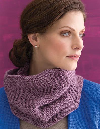 50 Garter Stitch Gifts to Knit: The Ultimate Easy-to-Knit Collection Featuring Universal Yarn Deluxe Worsted