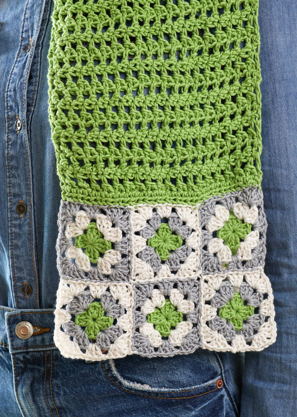 Granny Square Accent Scarf