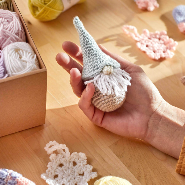 Mini Gnome – Premier Yarns