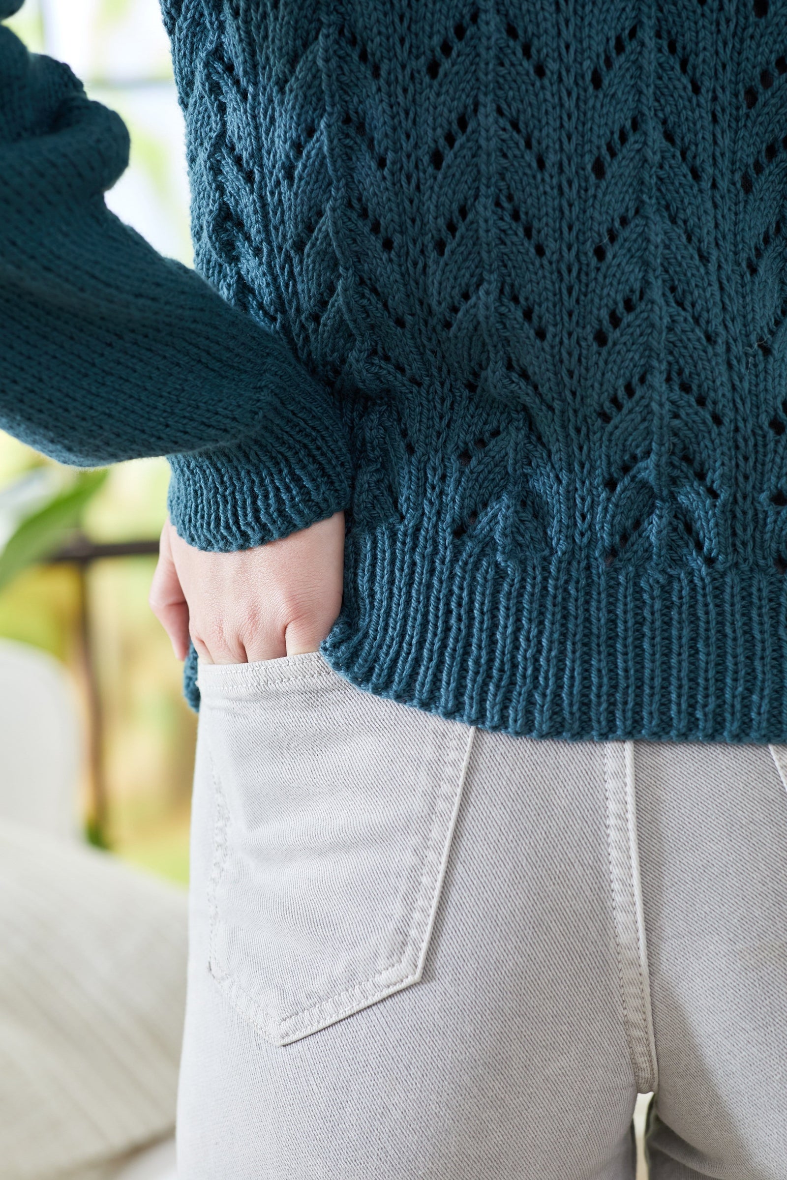 Theory horseshoe cable sweater deals