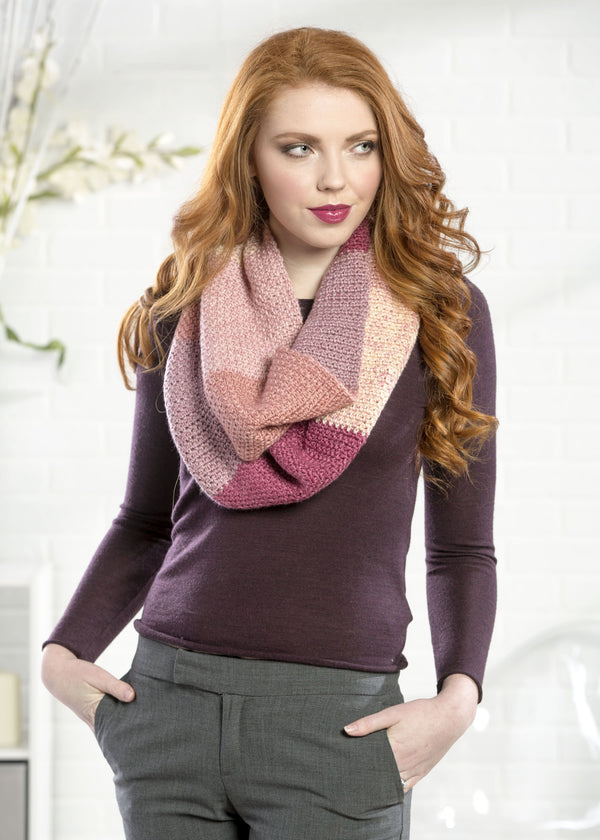 Tulip Fields Cowl