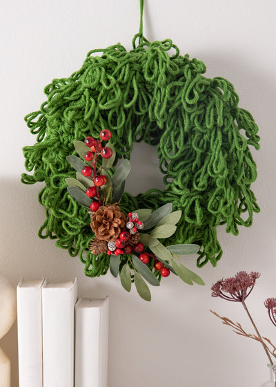 Yuletide Loopy Wreath